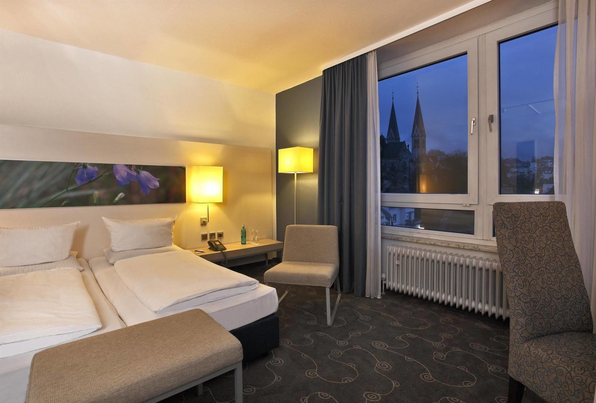 H+ Hotel Siegen Exterior photo